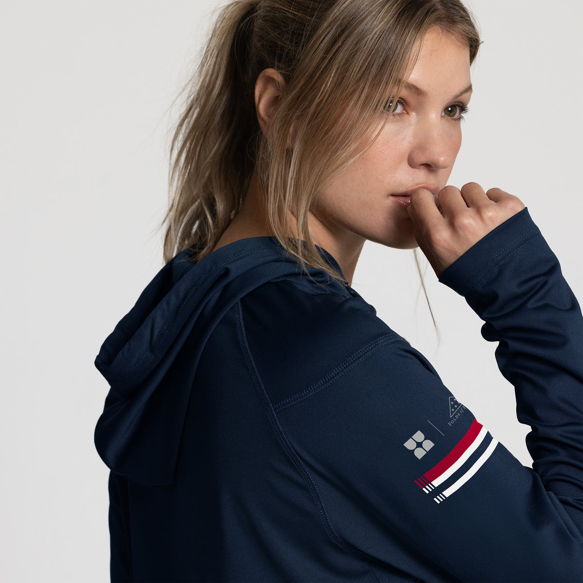 Women's Folds of Honor UPF 50+ Hooded Sun Shirt – Guiding Light